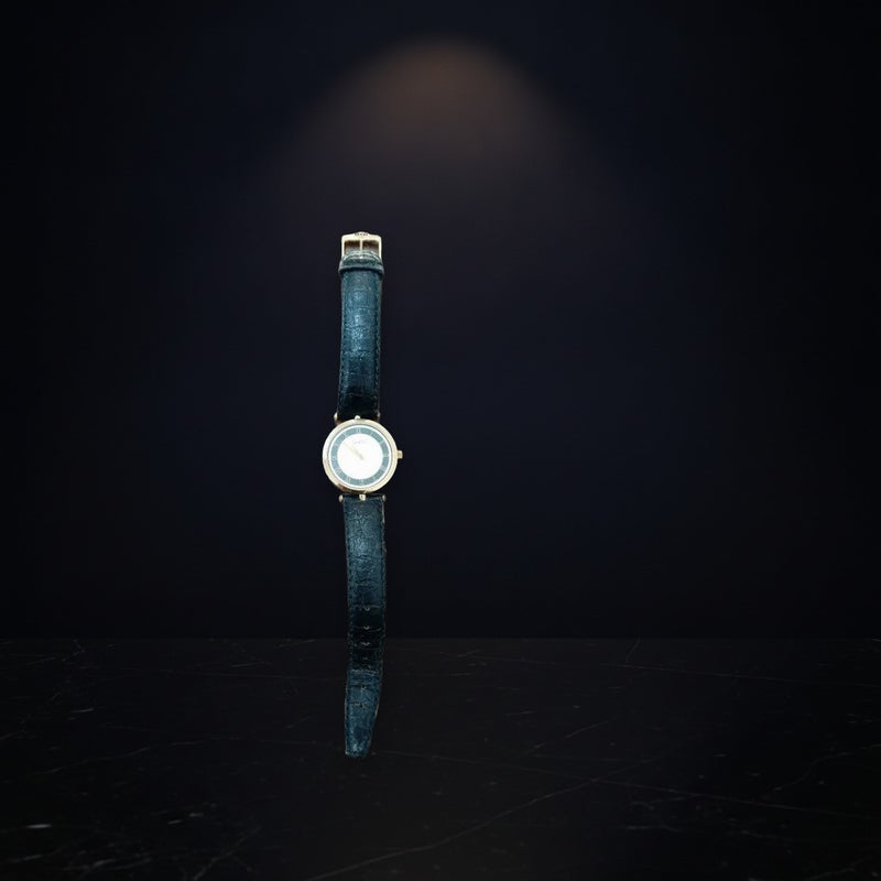 Gucci Gold Black Analog Quartz Movement Leather Strap Watch